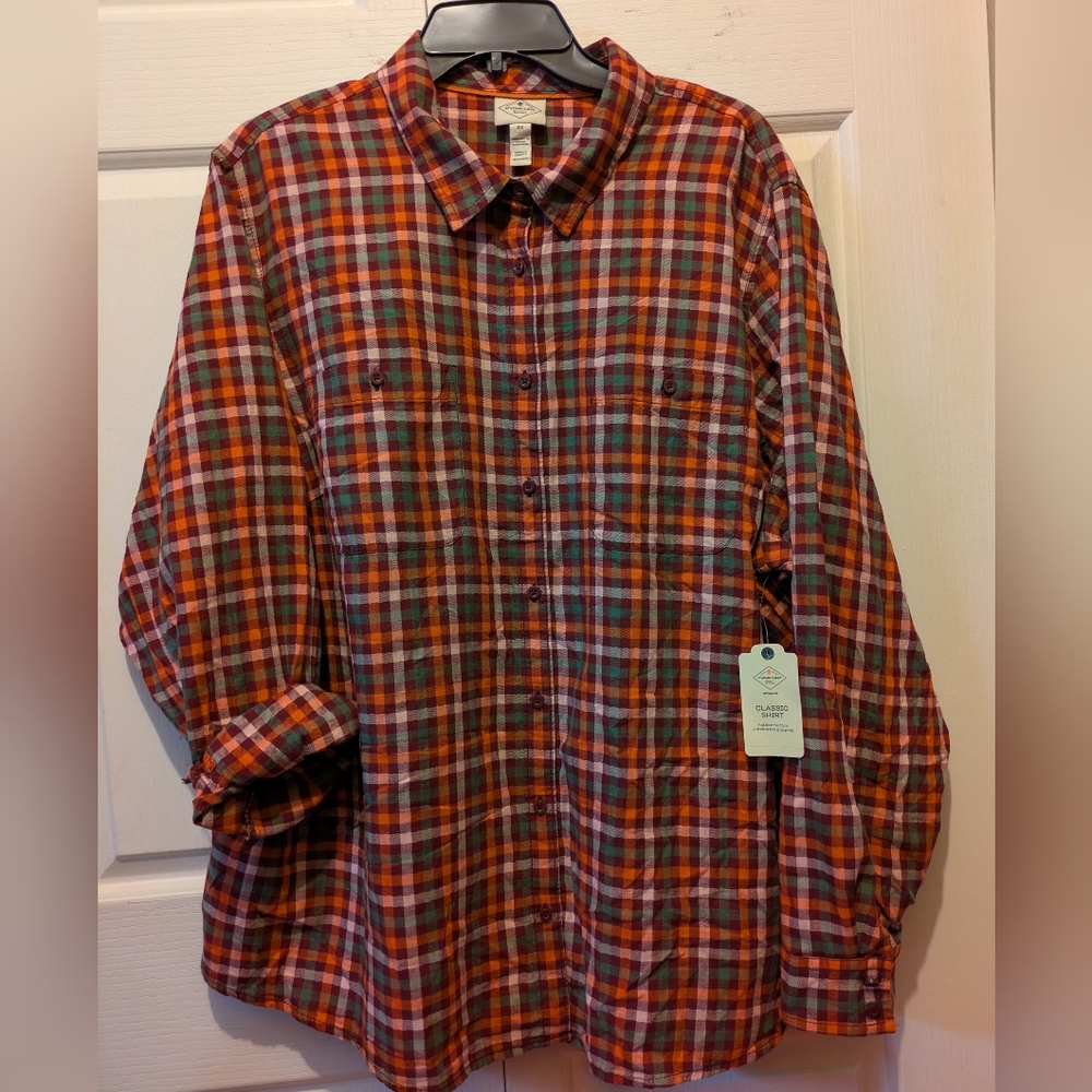 St. John's Bay Classic Shirt Woman long-sleeve button-down plaid shirt 3X New!